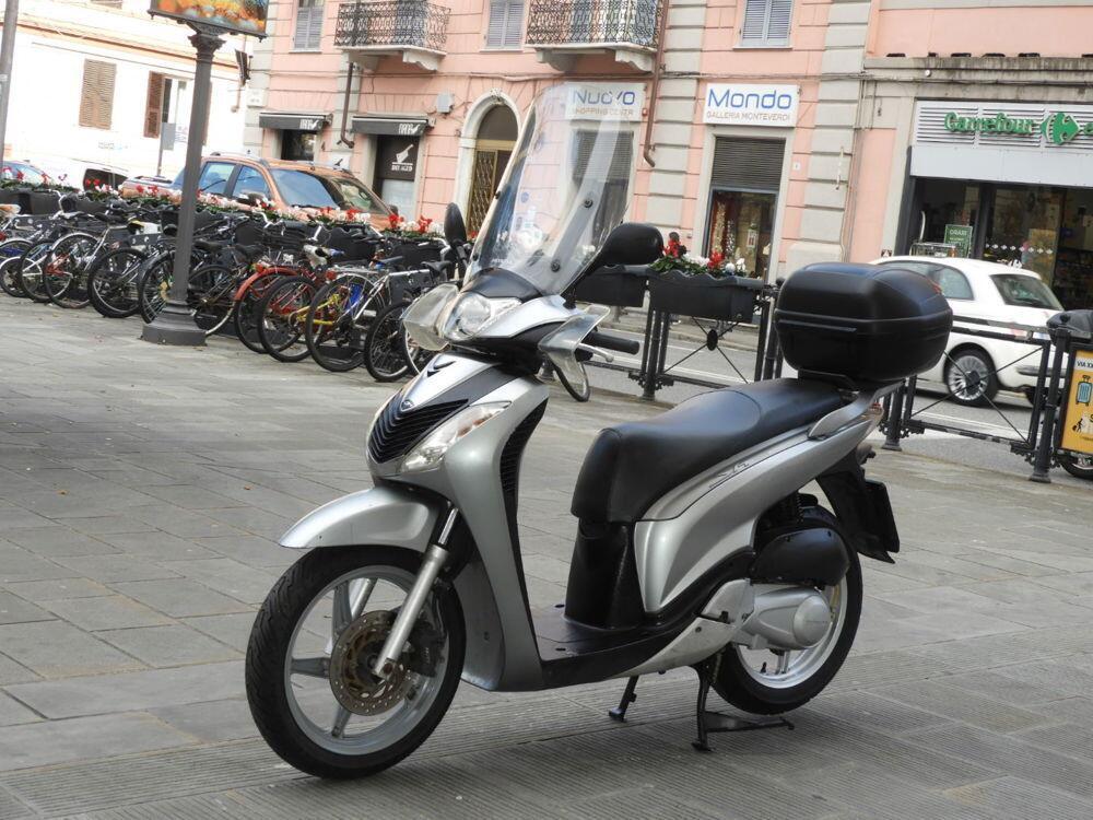 Honda SH 150 i (2009 - 12) (3)