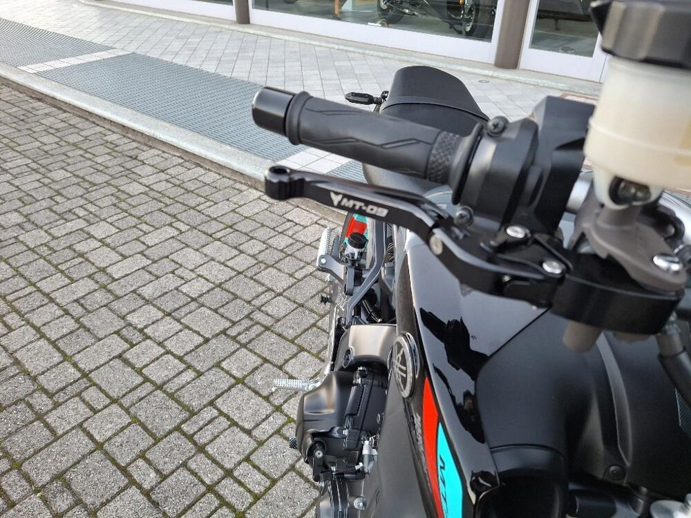 Yamaha MT-09 (2021 - 23) (6)
