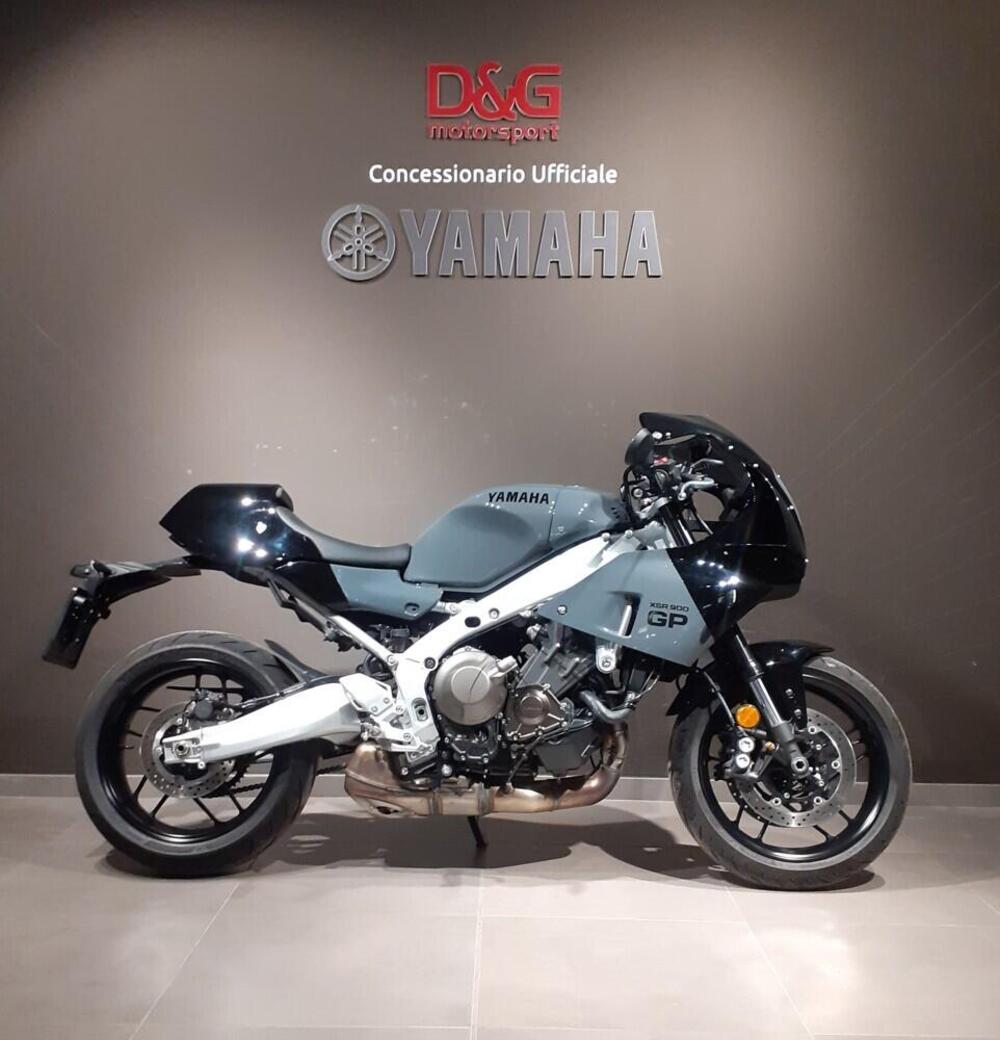 Yamaha XSR 900 (2022 - 25) (2)