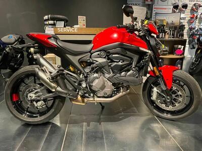 Ducati Monster 937 (2021 - 25) usata
