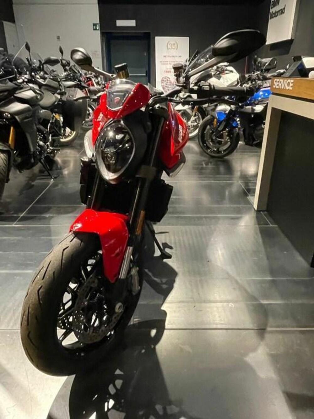 Ducati Monster 937 (2021 - 25) (7)