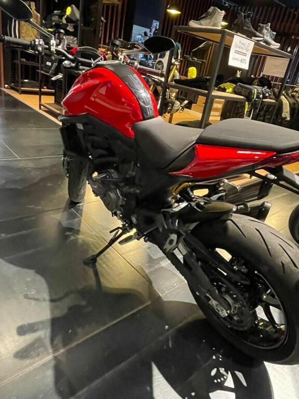 Ducati Monster 937 (2021 - 25) (11)