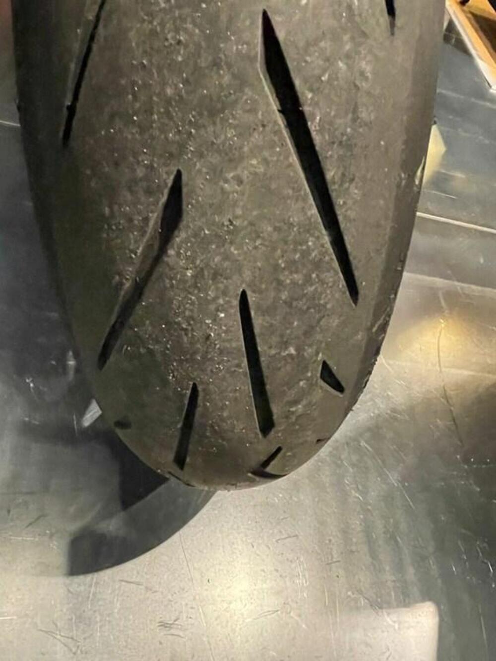 Ducati Monster 937 (2021 - 25) (6)