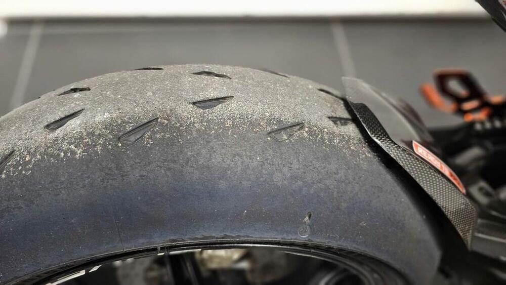 KTM 1390 Super Duke R EVO (2024 - 26) (11)