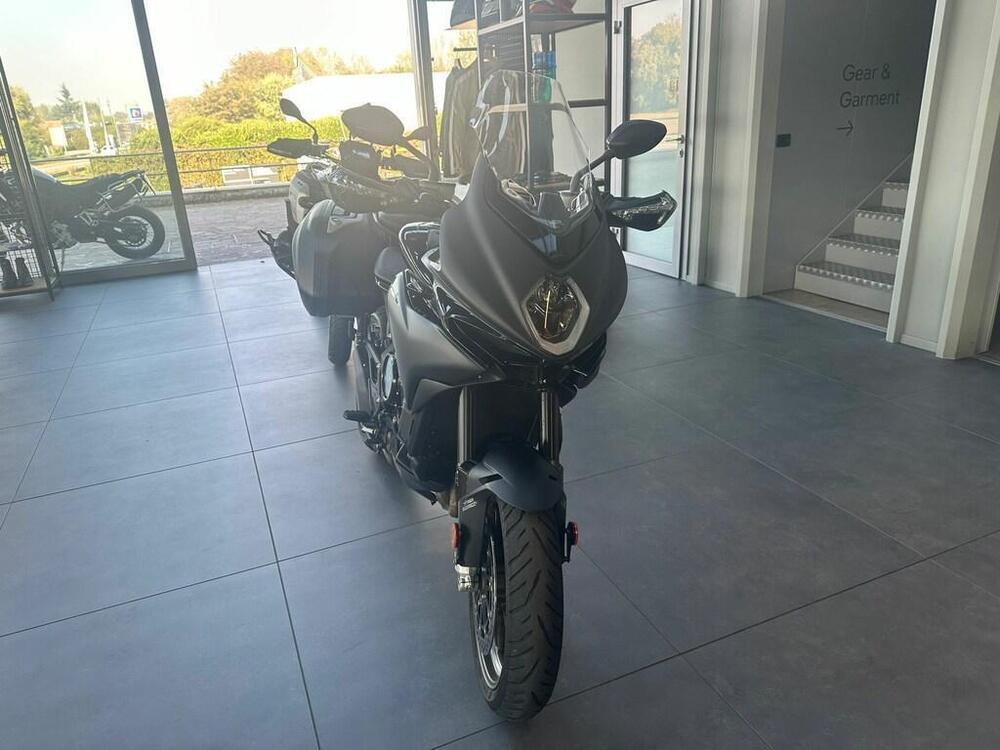 MV Agusta Turismo Veloce 800 Lusso (2021 - 23) (7)