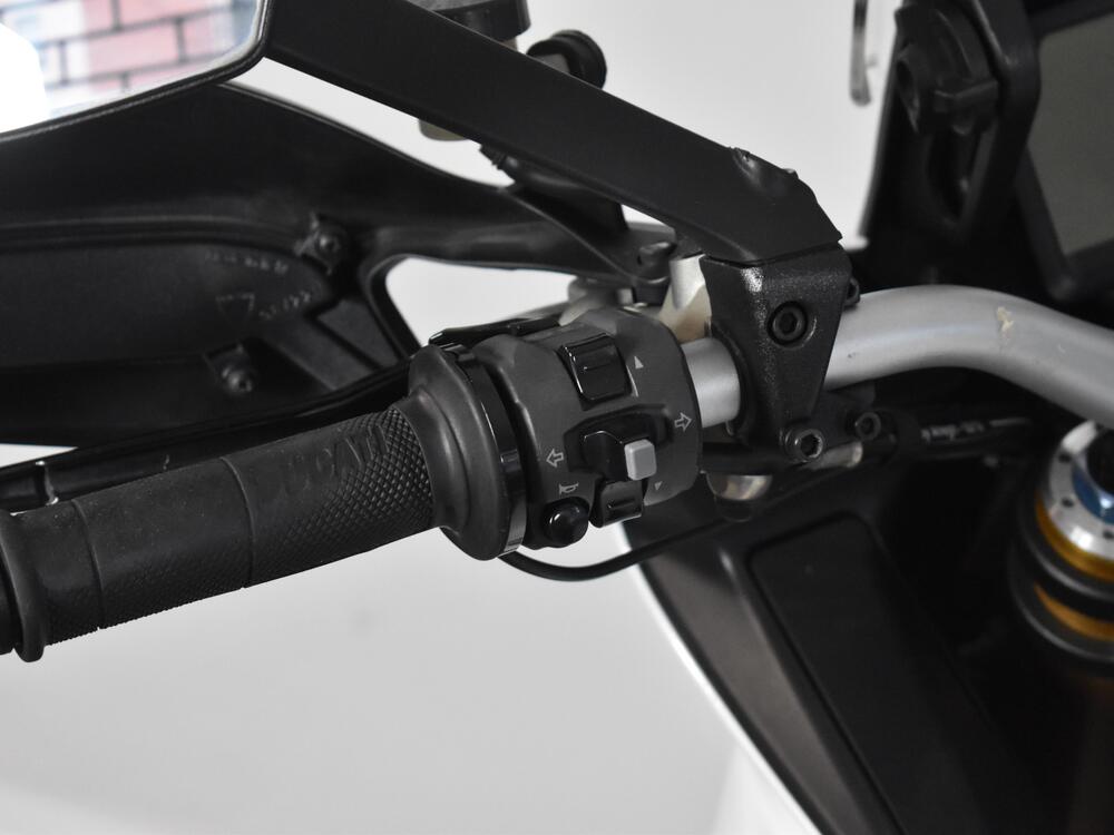 Ducati Multistrada 1200 S Sport (2010 - 12) (17)