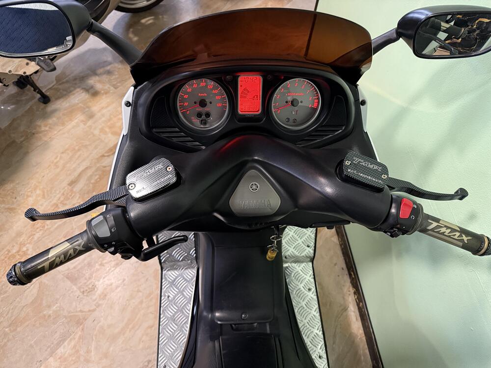 Yamaha T-Max 500 (2004 - 07) (6)