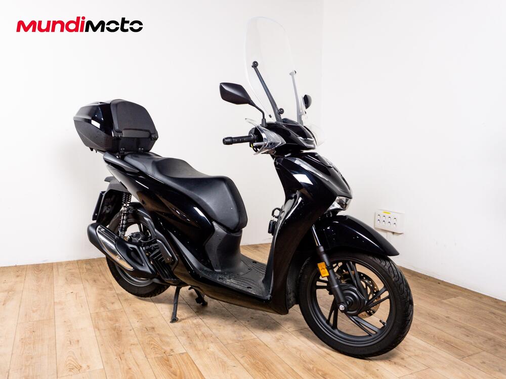 Honda SH 125i (2024 - 25) (2)