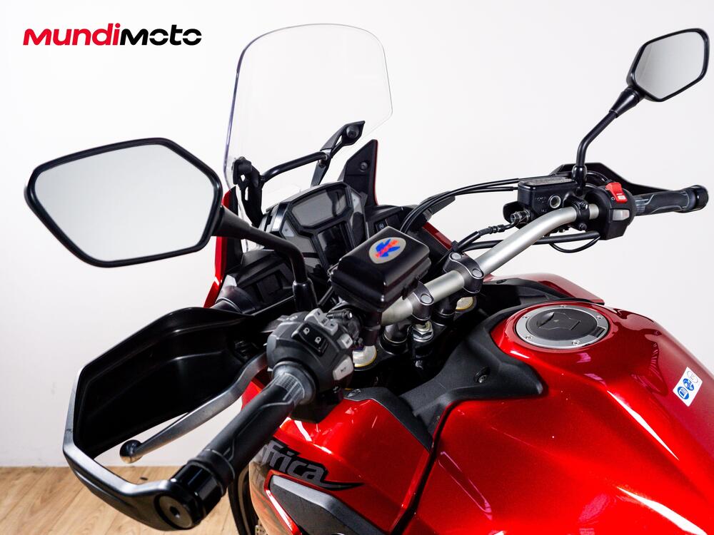 Honda Africa Twin CRF 1000L (2016 - 17) (11)