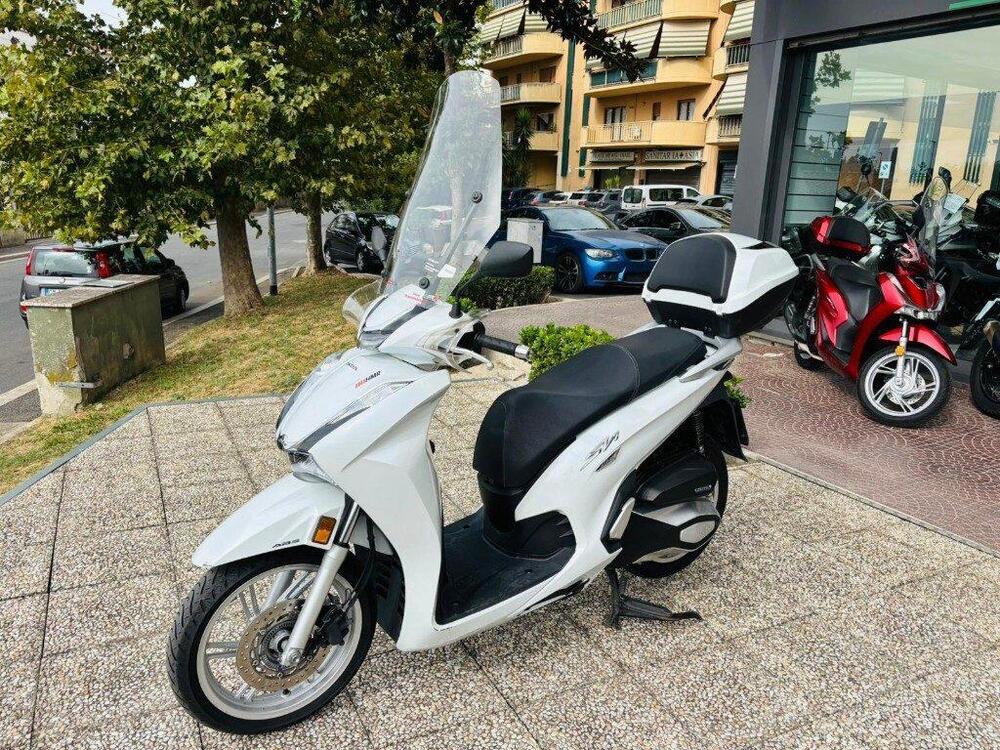 Honda SH 350 (2021 - 24) (8)