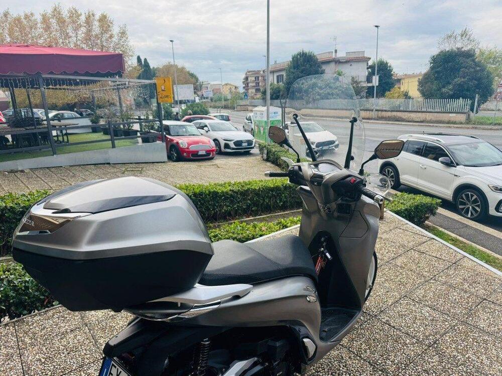 Honda SH 350 (2021 - 24) (3)