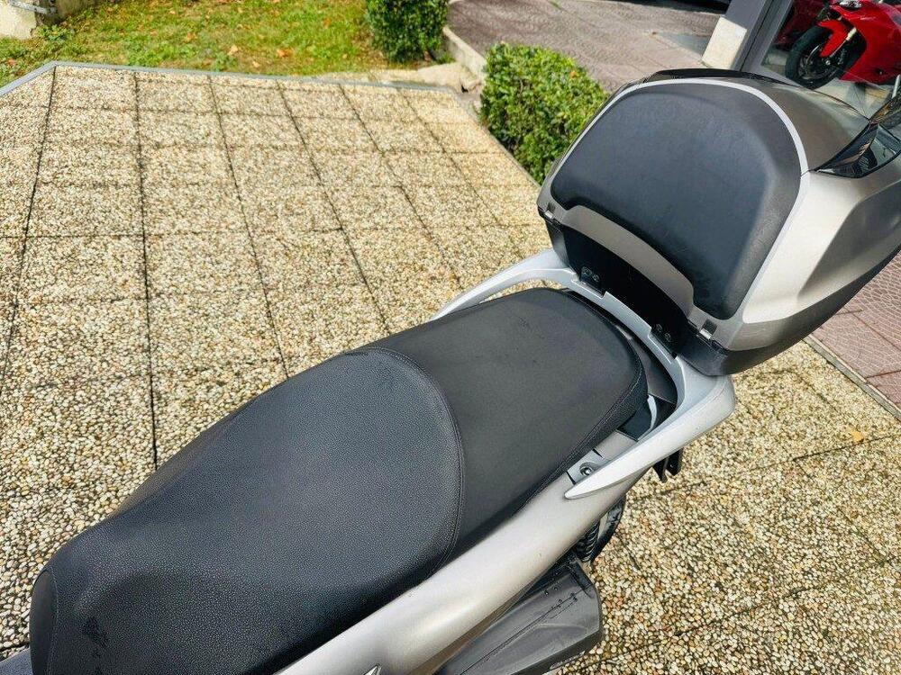 Honda SH 350 (2021 - 24) (8)