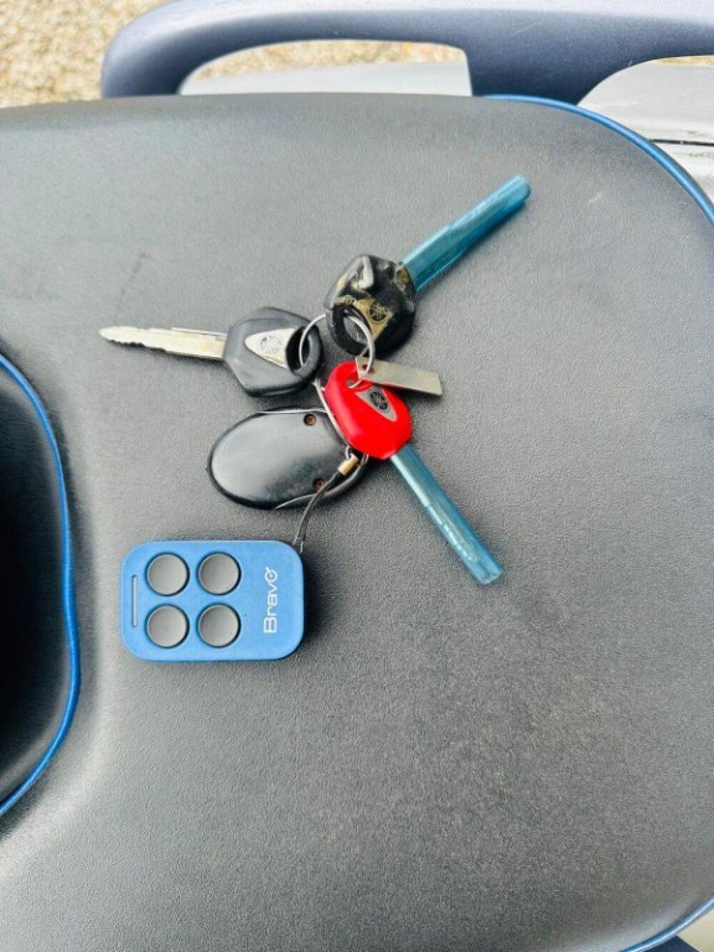 Yamaha T-Max 500 (2004 - 07) (5)