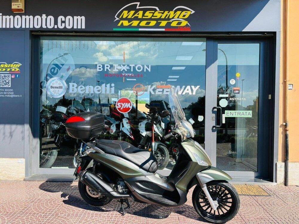 Piaggio Beverly 300 S i.e. ABS-ASR (2016 - 20) (9)