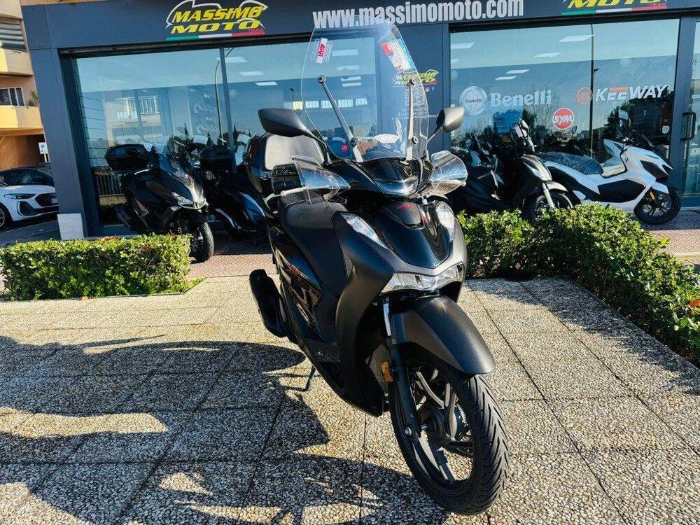 Honda SH 125i (2024 - 25) (3)