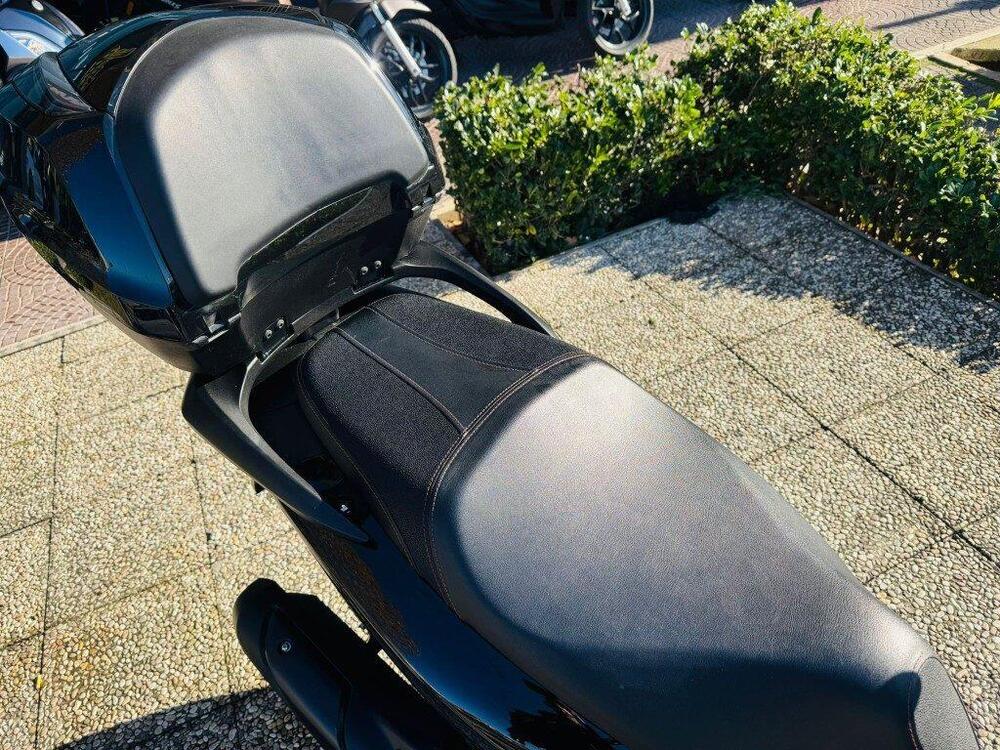 Honda SH 125i (2024 - 25) (10)