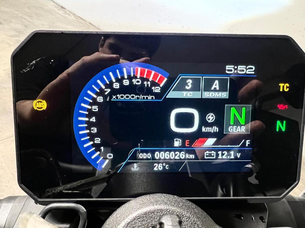 Suzuki GSX-8S (2023 - 24) (7)