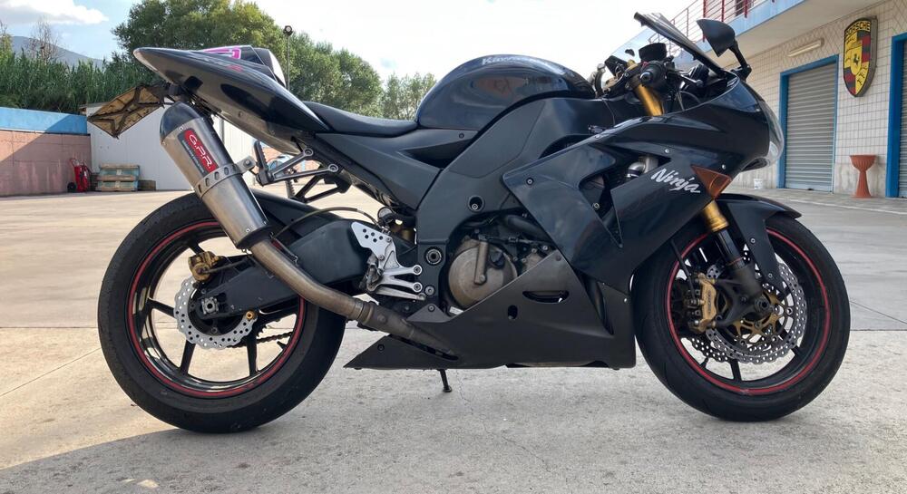 Kawasaki Ninja 1000 ZX-10R (2004 - 05) (4)