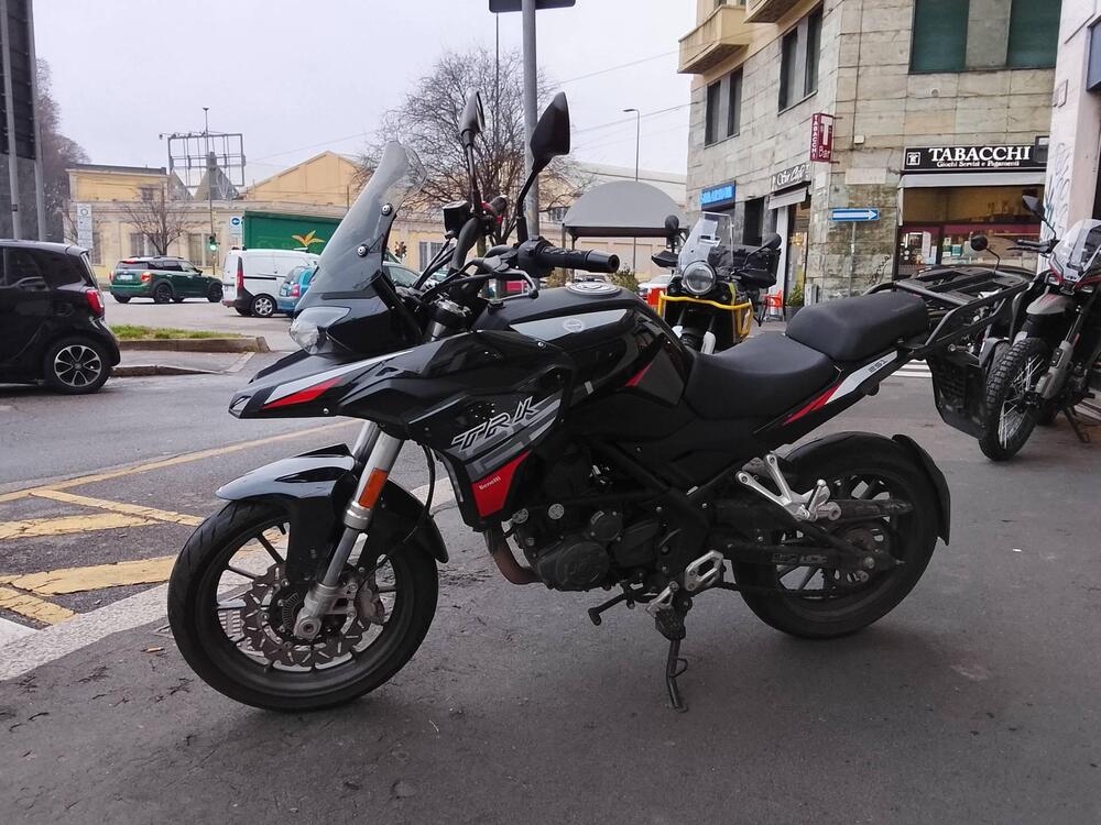 Benelli TRK 251 (2022 - 25) (2)