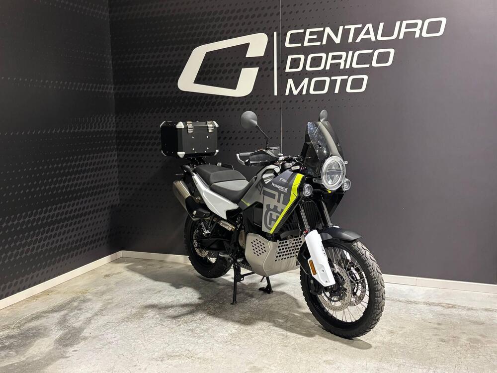 Husqvarna Norden 901 (2022 - 25) (3)