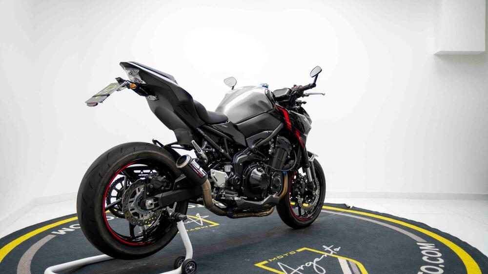 Kawasaki Z 900 (2021 - 24) (4)