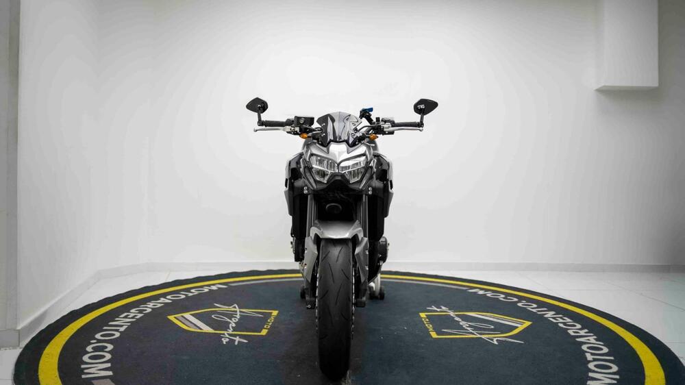 Kawasaki Z 900 (2021 - 24) (9)