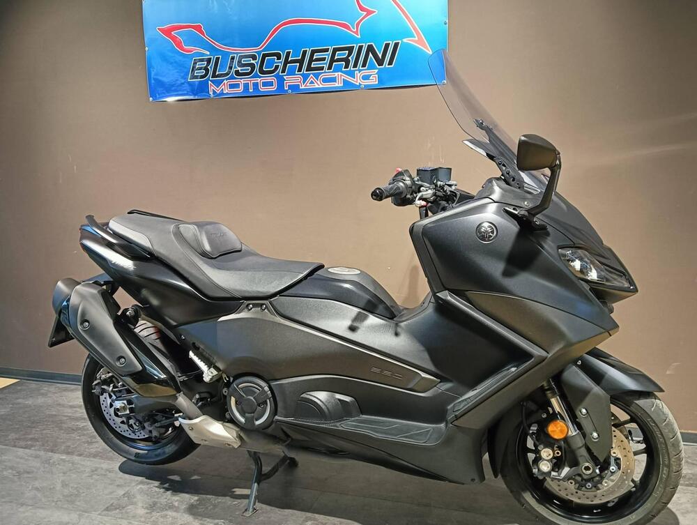 Yamaha T-Max 560 (2022 - 24) (3)