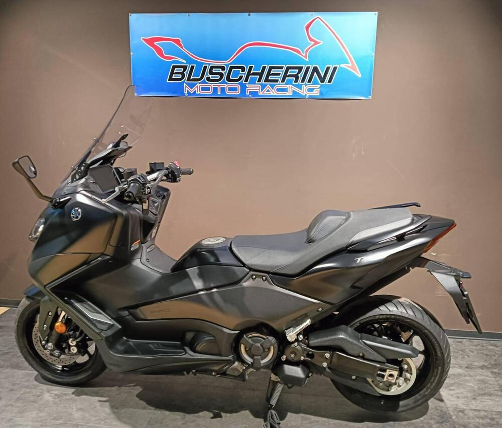 Yamaha T-Max 560 (2022 - 24) (7)