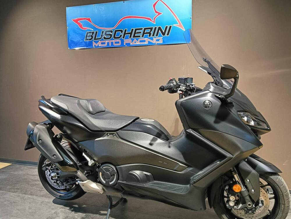 Yamaha T-Max 560 (2022 - 24) (8)