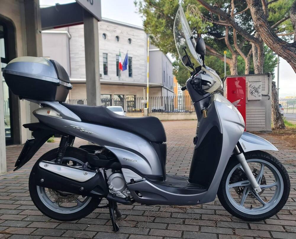 Honda SH 300 i (2006 - 10) (2)