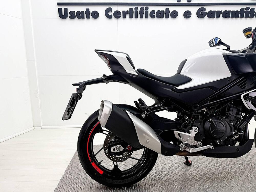 CFMOTO 450NK (2023 - 25) (8)