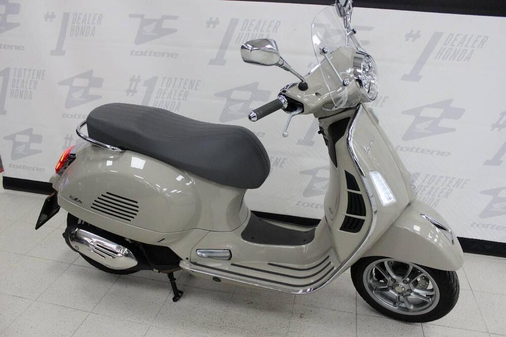 Vespa GTS 125 (2021 - 24) (3)