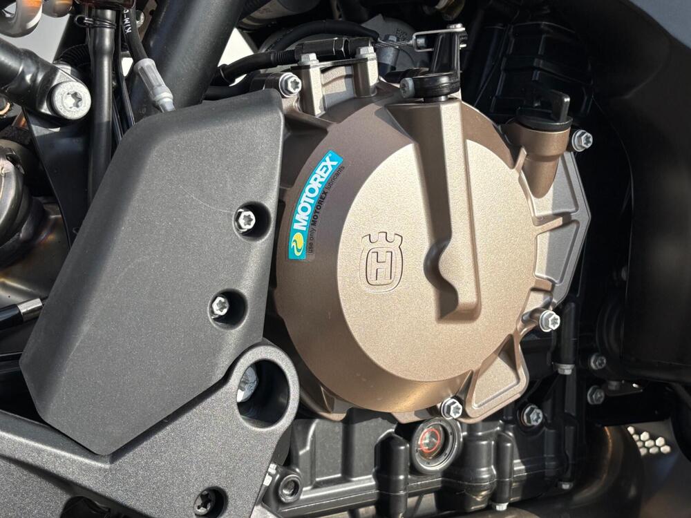 Husqvarna Norden 901 (2022 - 25) (6)