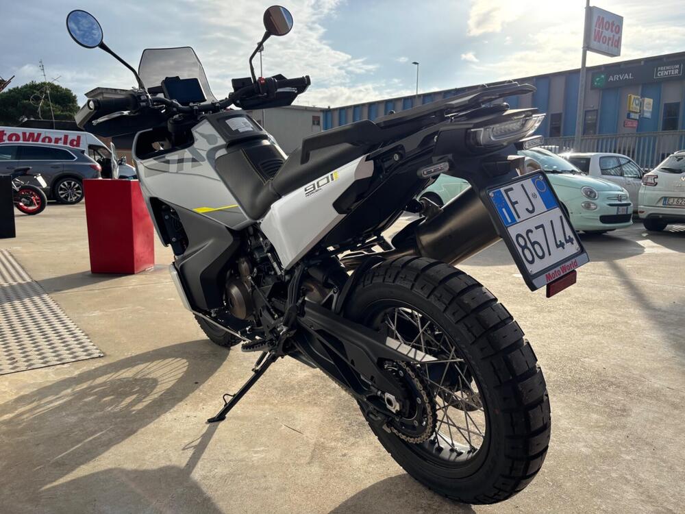 Husqvarna Norden 901 (2022 - 25) (10)