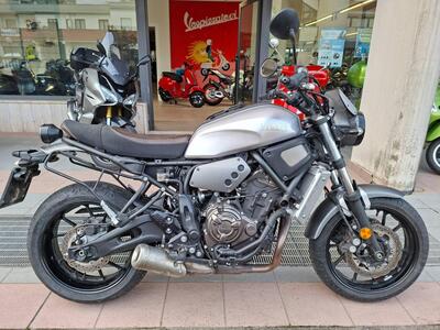Yamaha XSR 700 ABS (2016 - 20) usata