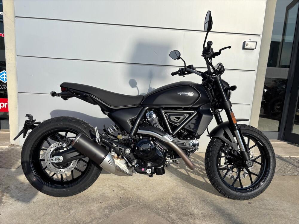 Ducati Scrambler 800 Icon Dark (2025)