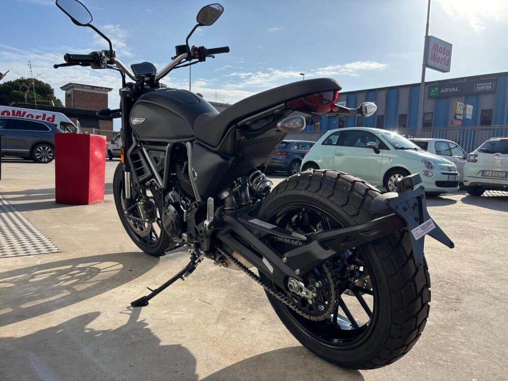 Ducati Scrambler 800 Icon Dark (2025) (9)