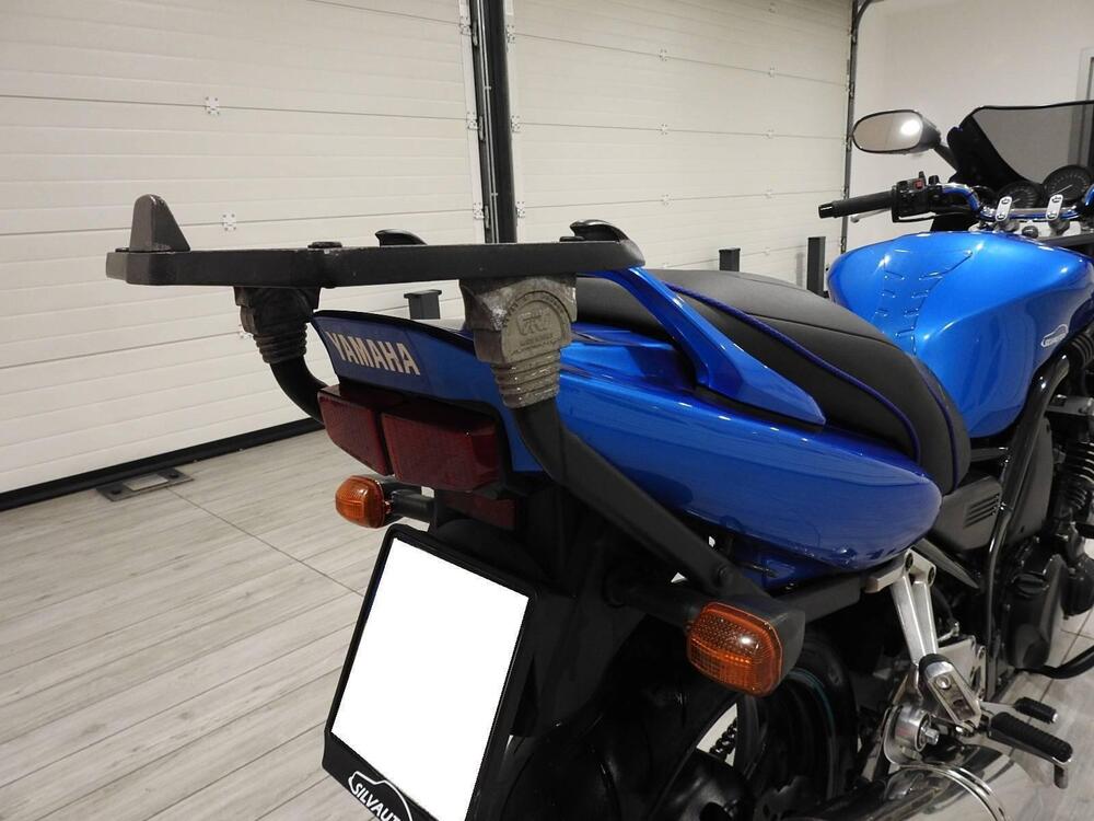 Yamaha FZ6 Fazer (2004 - 07) (11)