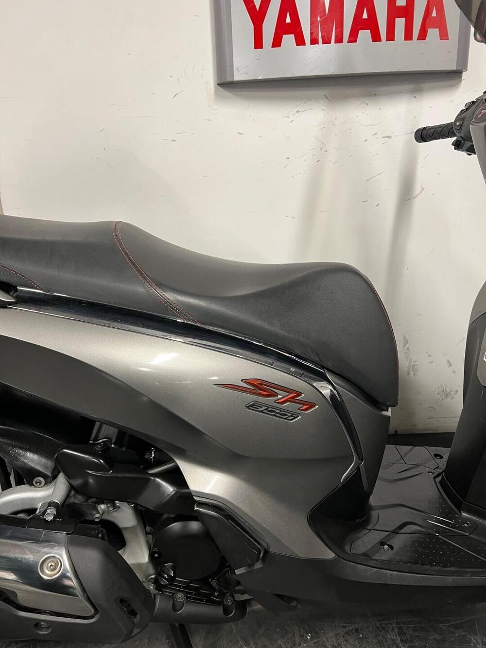 Honda SH 300 i Sport ABS (2018 - 20) (6)