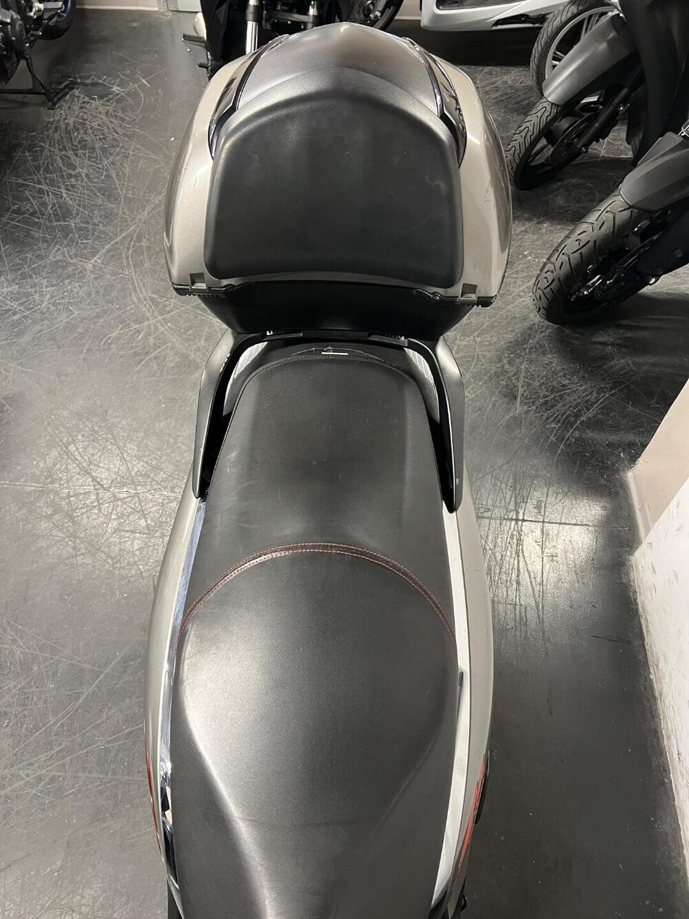 Honda SH 300 i Sport ABS (2018 - 20) (8)