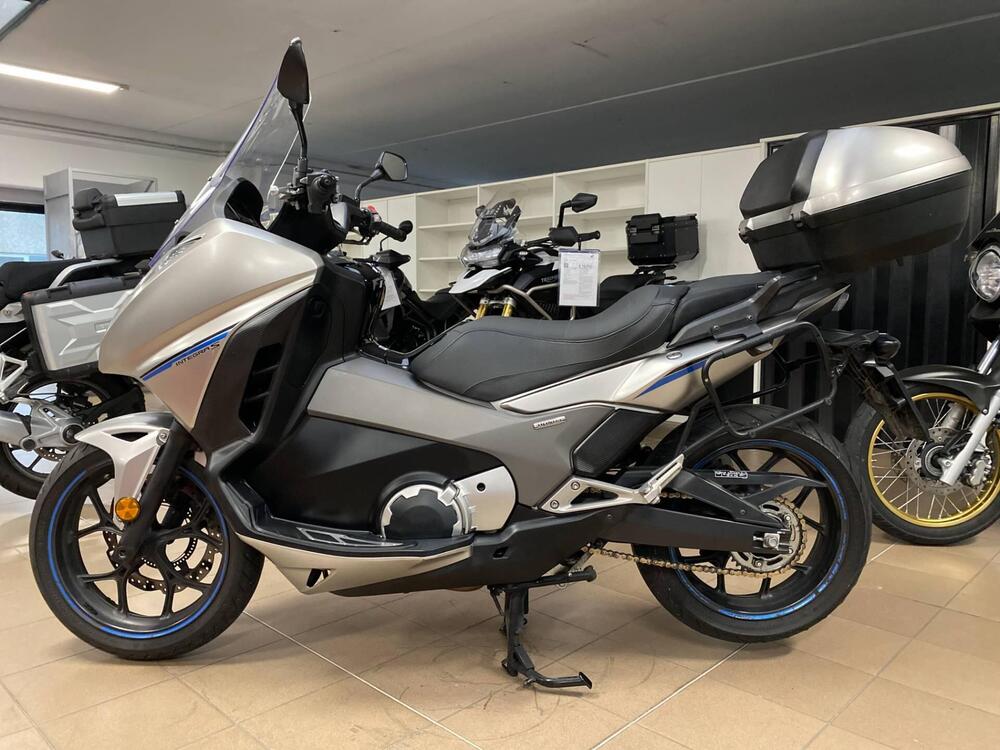 Honda Integra 750 DCT (2016 - 17) (9)