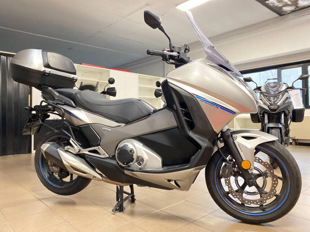 Honda Integra 750 DCT (2016 - 17) (3)