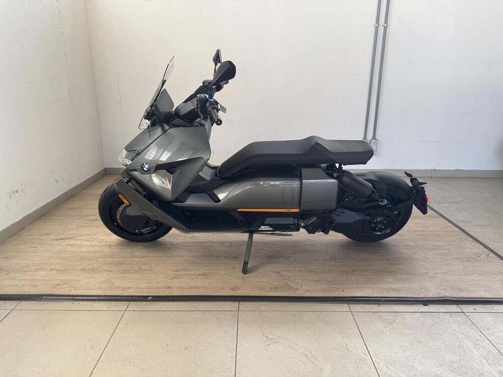 Bmw CE 04 (2021 - 25) (7)