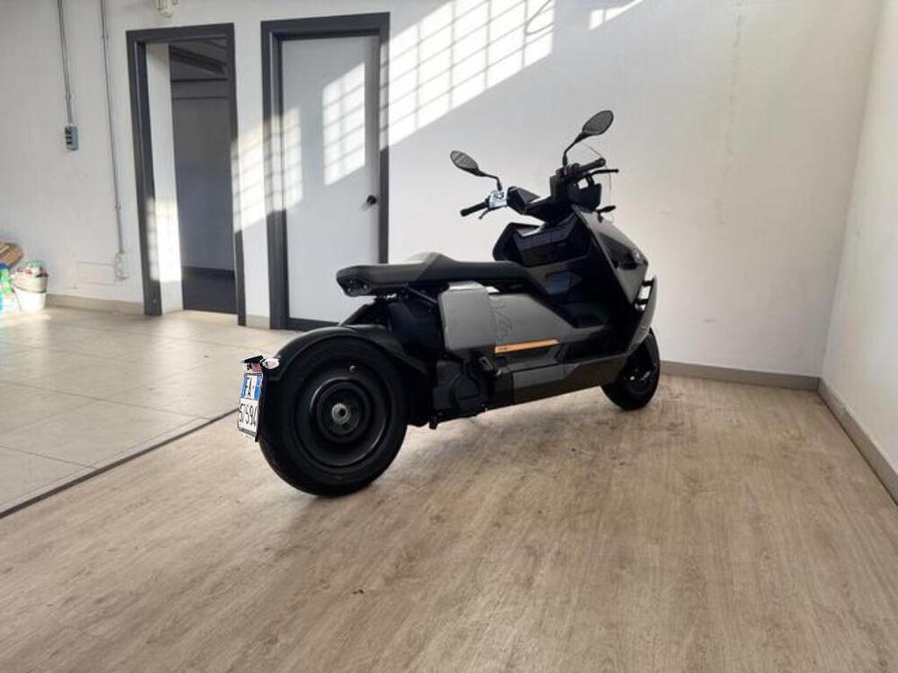 Bmw CE 04 (2021 - 25) (6)