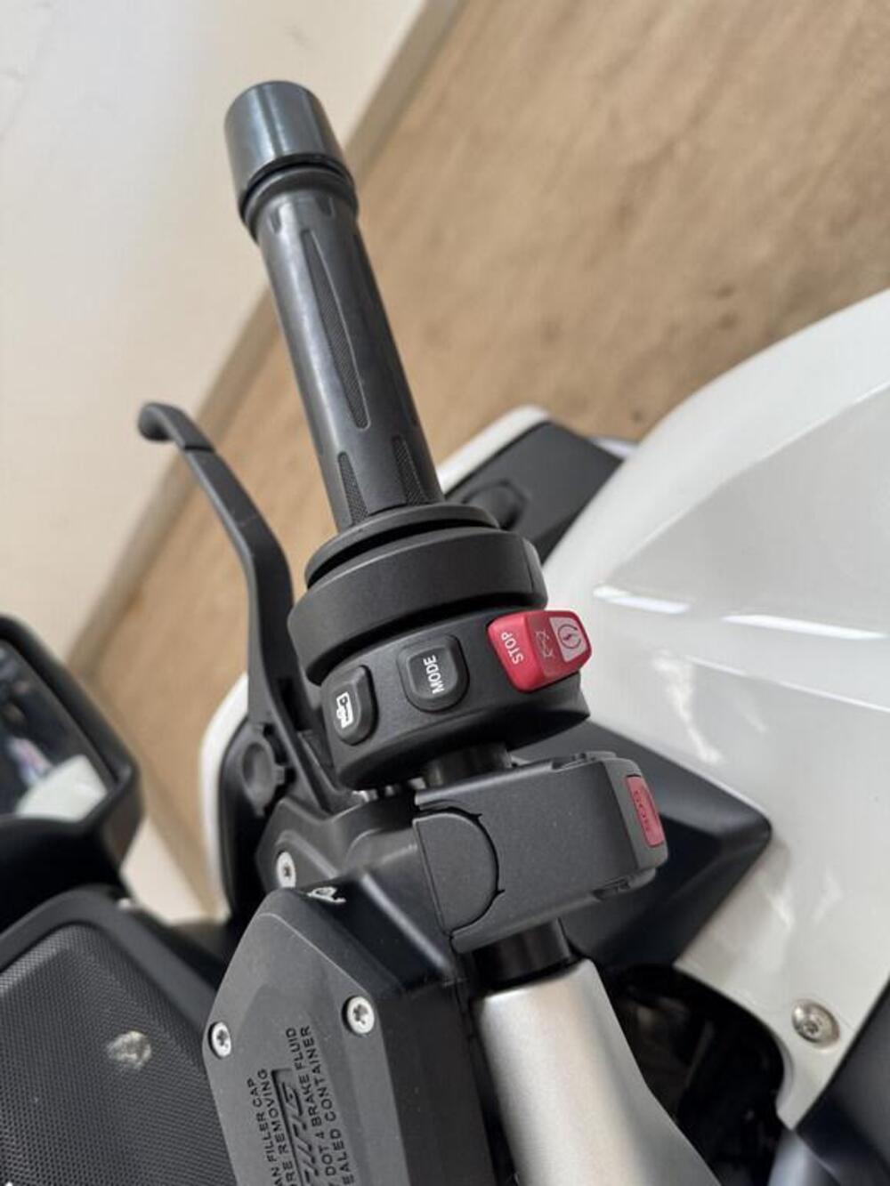 Bmw R 1250 RT (2021 - 25) (7)