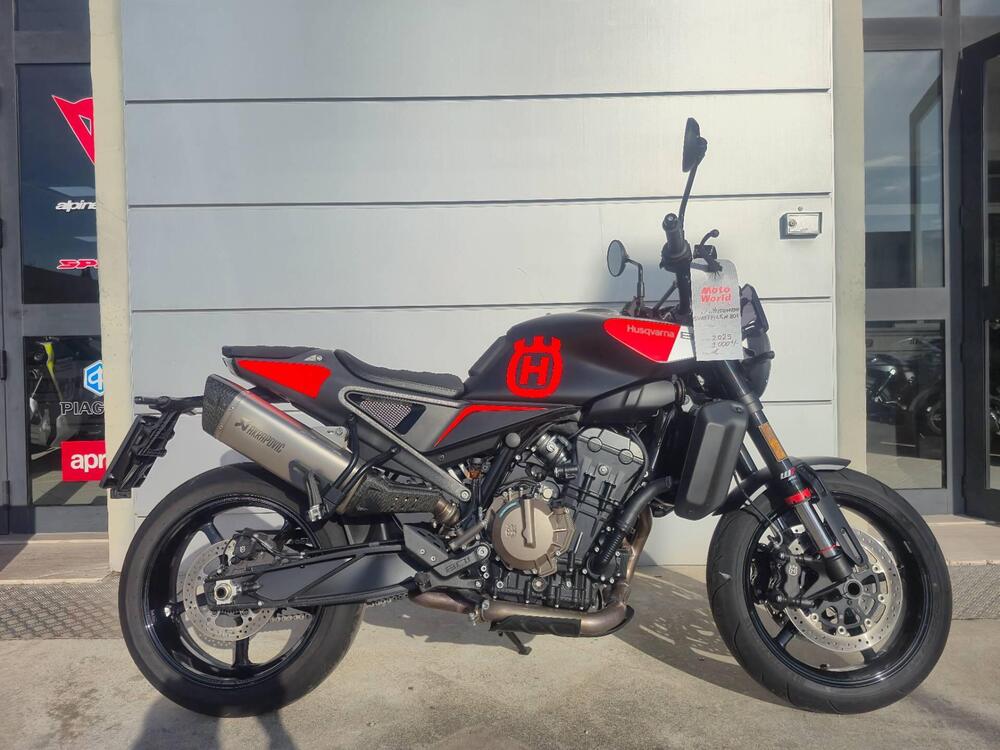 Husqvarna Svartpilen 801 (2024 - 25)