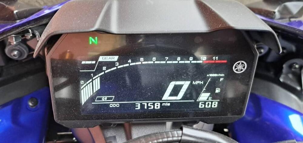 Yamaha YZF R7 (2021 - 25) (2)