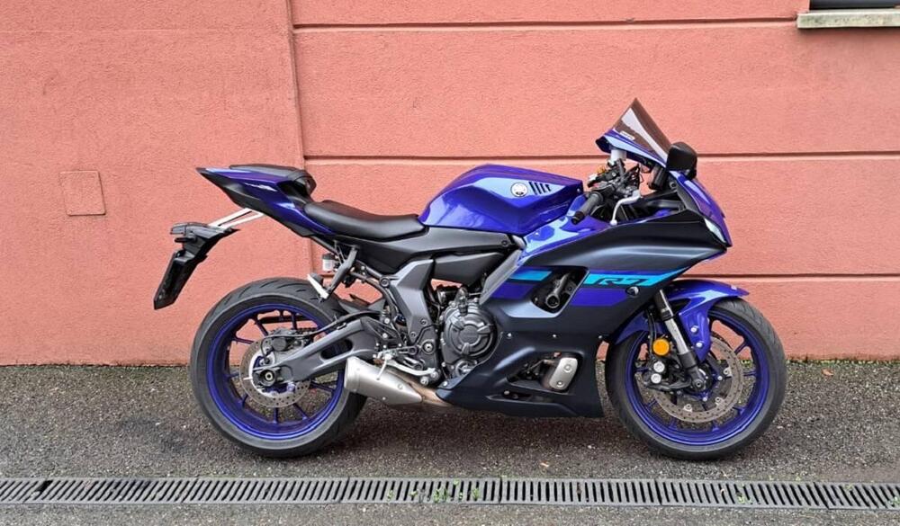 Yamaha YZF R7 (2021 - 25) (3)