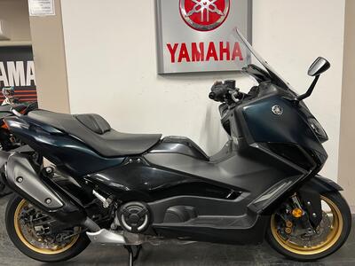 Yamaha T-Max 560 Tech Max (2022 - 24) usata