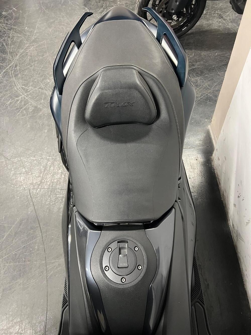 Yamaha T-Max 560 Tech Max (2022 - 24) (7)